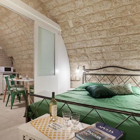 La Pergola Apt In The Heart Of Бари Экстерьер фото